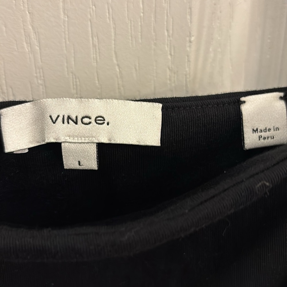 Set of 2 Vince Elegant Black Spaghetti Strap tanks black /white size large - Picture 3 of 8